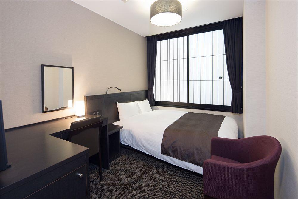 Kyoto Dai-Ni Tower Hotel Bagian luar foto