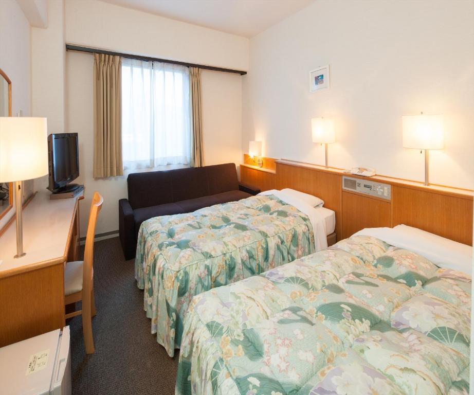 Kyoto Dai-Ni Tower Hotel Bagian luar foto