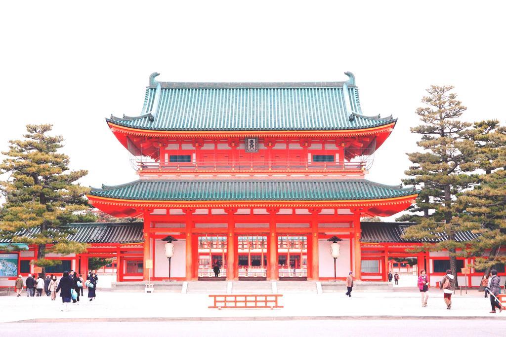 Kyoto Dai-Ni Tower Hotel Bagian luar foto